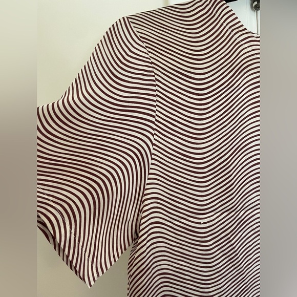 Vintage Silk Wavy Brown Stripe Short Sleeve Blouse T Shirt | S - Picture 2 of 7